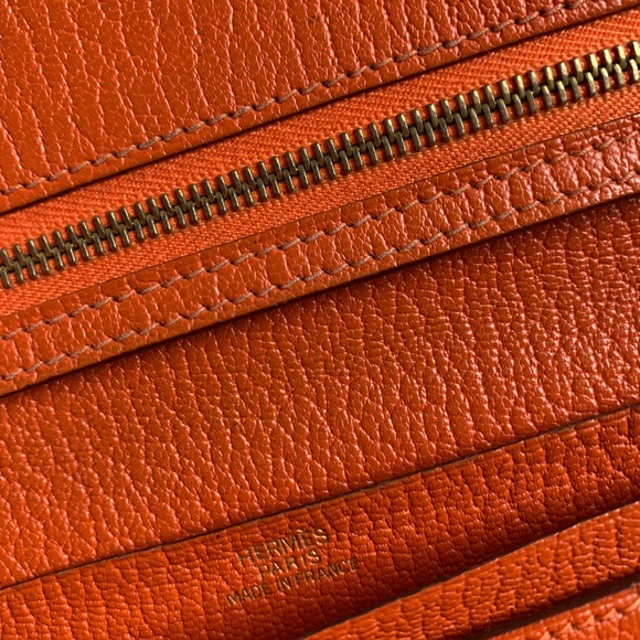 Hermes Bearn tri-fold leather wallet orange gold hardware - Picture 10 of 16